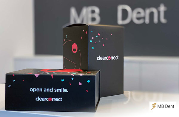 U dentalnoj klinici MB Dent koristimo prozirne aparatiće za zube tvrtke Clearcorrect.